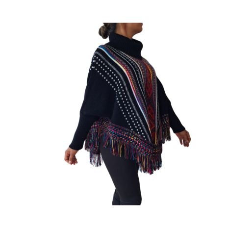 poncho met mouw zwart poncho met mouw zwart